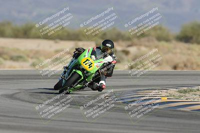 media/Oct-04-2025-CVMA (Sat) [[408bcdd6e4]]/Race 14-500-400-350 Supersport/